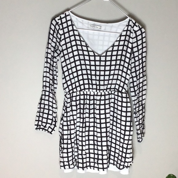 Abercrombie & Fitch Dresses & Skirts - Abercrombie and Fitch > Quarter Sleeve Dress Extra Small